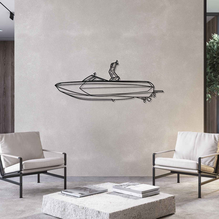 G25 Silhouette Metal Wall Art